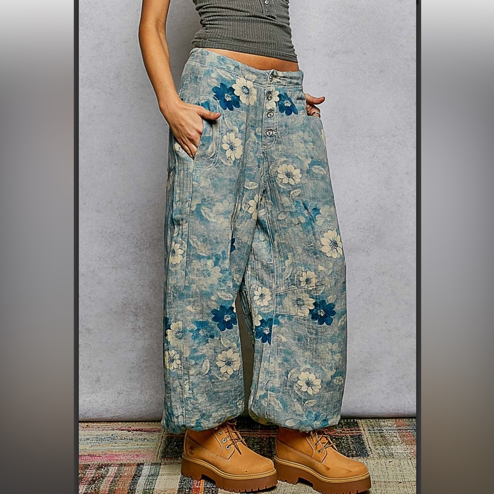 POL Blue Floral Wide-Leg Pants
